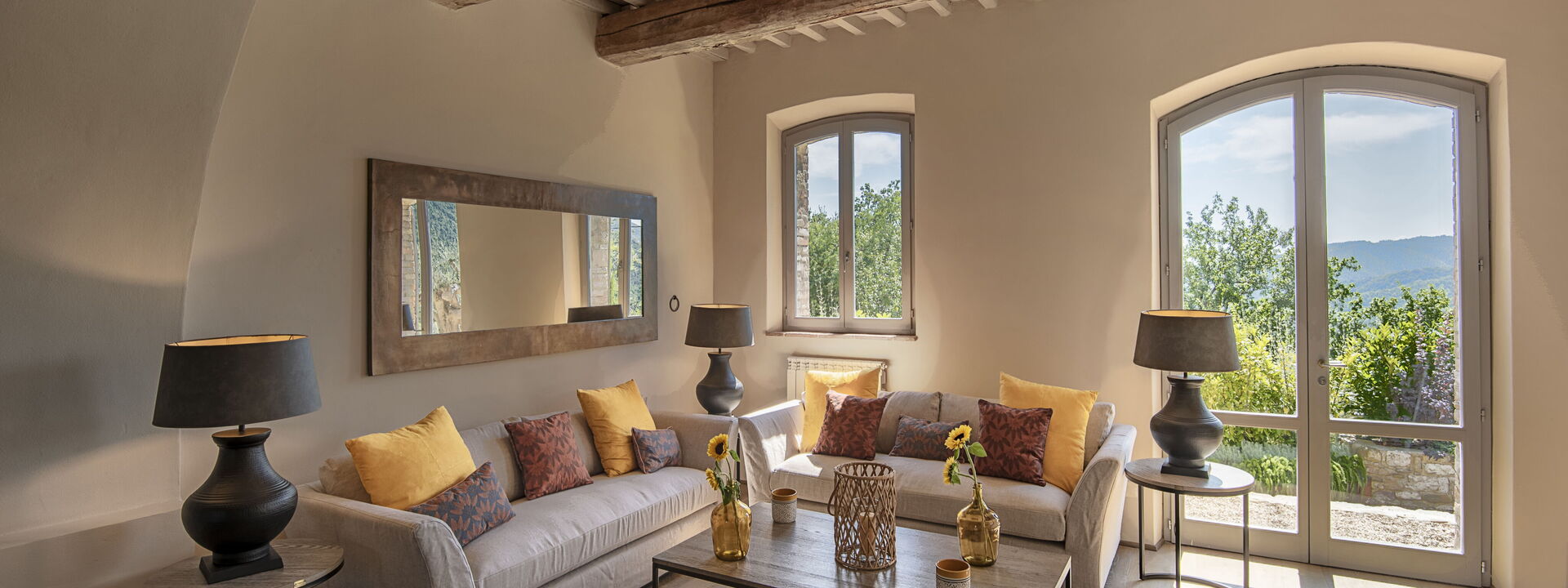 Villa Castiglione Ugolino - Tenuta Di Murlo, Umbria: Autumn, Living Room, Spring, Summer