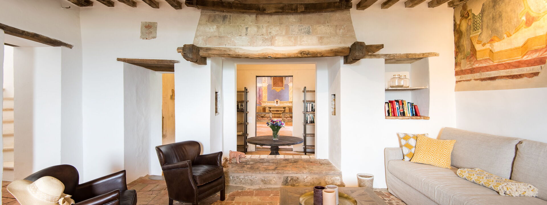Villa Castiglione Ugolino - Tenuta Di Murlo, Umbria: Autumn, Living Room, Spring, Summer