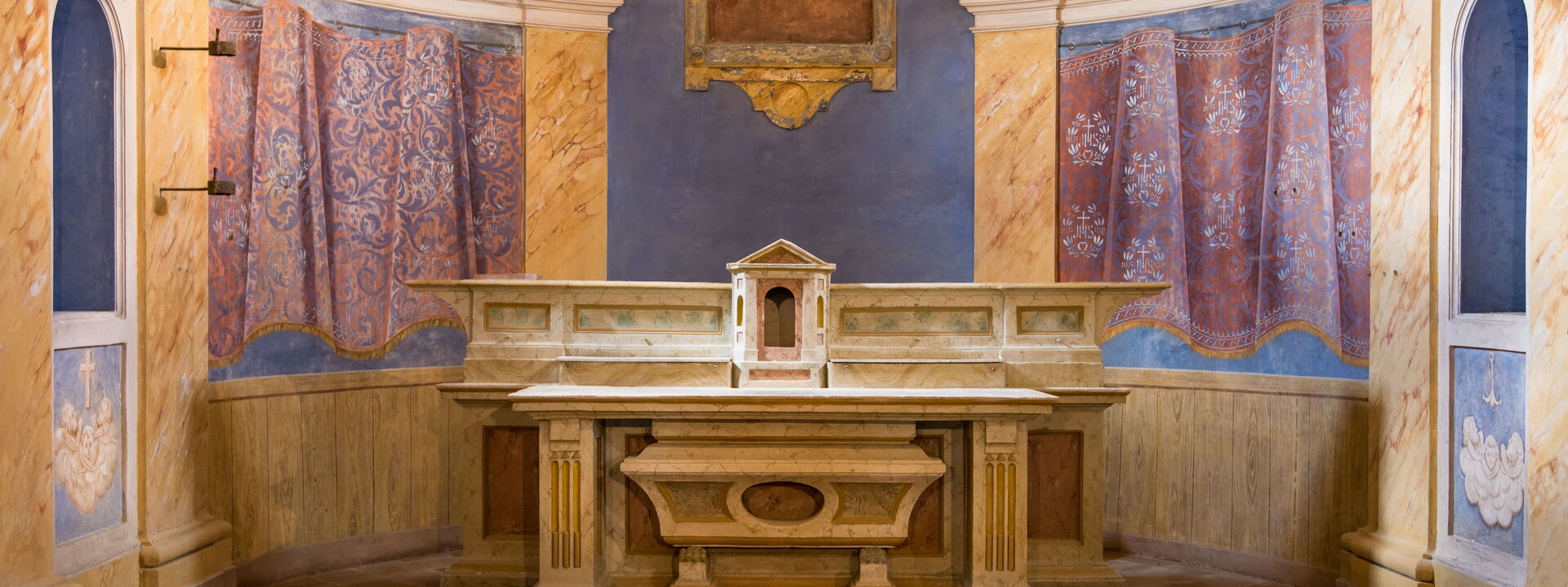 Villa Castiglione Ugolino - Tenuta Di Murlo, Umbria: Autumn, Room Detail, Spring, Summer