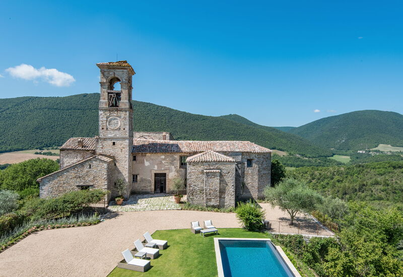 Villa Castiglione Ugolino - Tenuta Di Murlo, Umbria: Automne, bassin, Été, Extérieurs, Printemps
