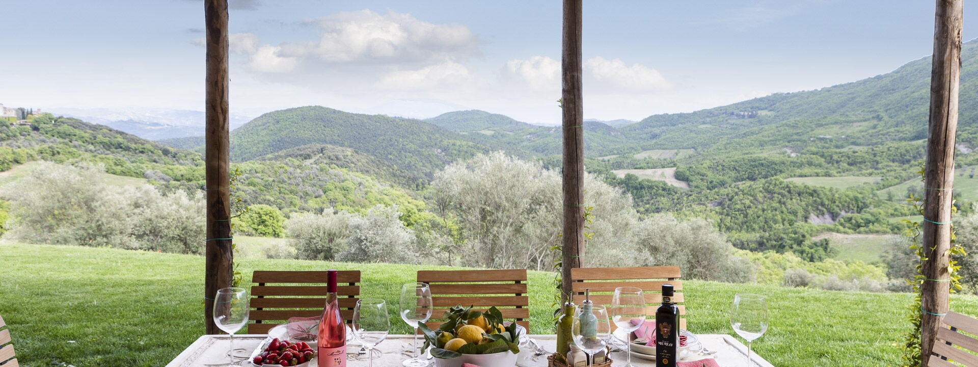Villa Torre - Tenuta Di Murlo, Umbria: Autumn, Building Exterior, Spring, Summer