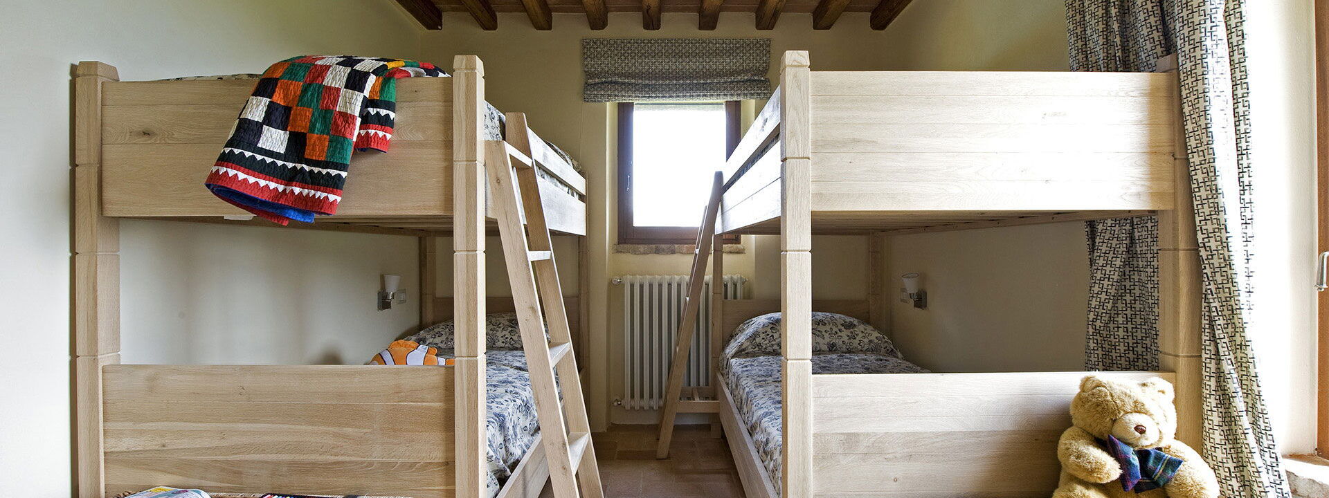 Villa Torre - Tenuta Di Murlo, Umbria: Autumn, Bedroom, Spring, Summer