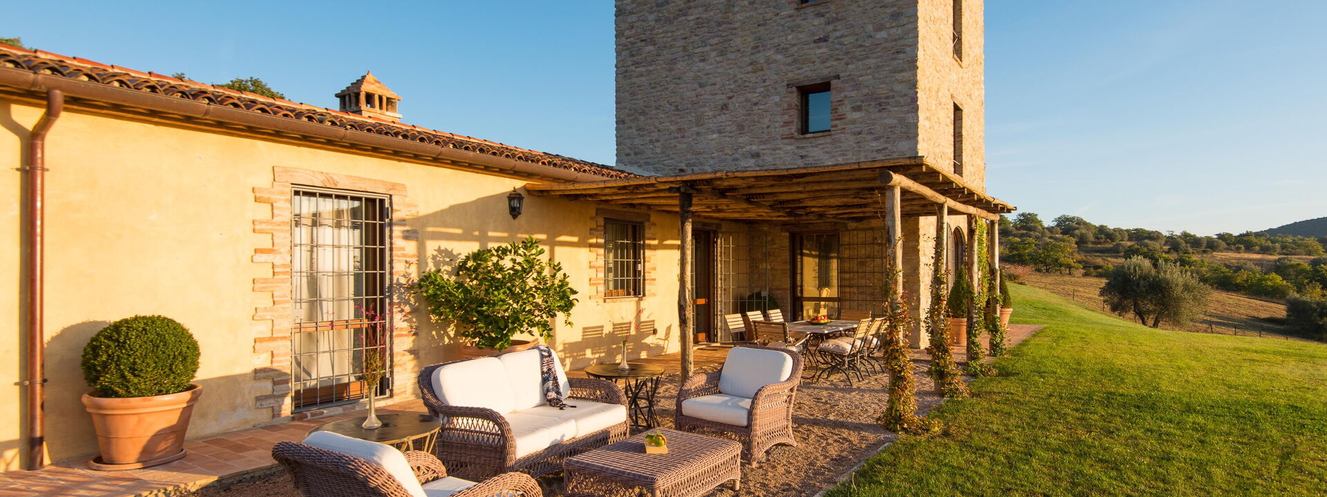 Villa Torre - Tenuta Di Murlo, Umbria: Autumn, Building Exterior, Garden, Spring, Summer