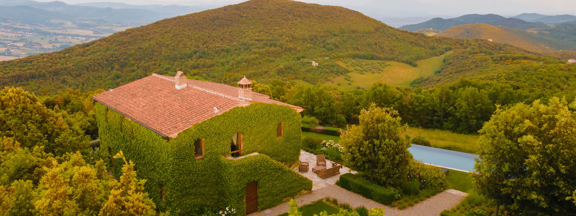 Villa Santa Croce - Tenuta Di Murlo, Umbria: Außen, Frühling, Herbst, Schwimmbad, Sommer