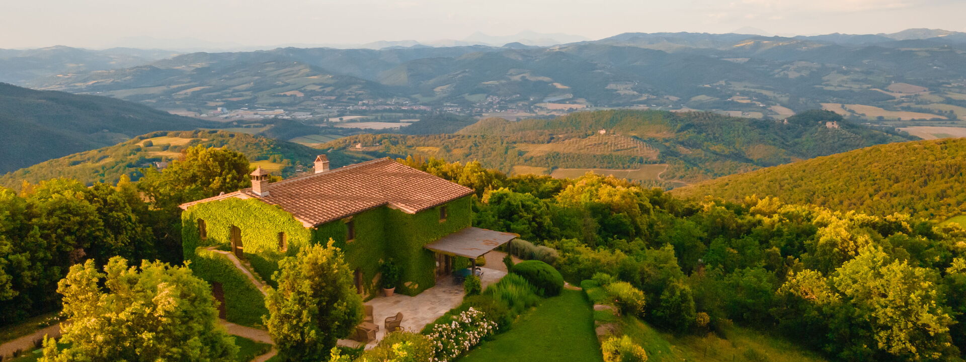 Villa Santa Croce - Tenuta Di Murlo, Umbria: Außen, Frühling, Herbst, Schwimmbad, Sommer