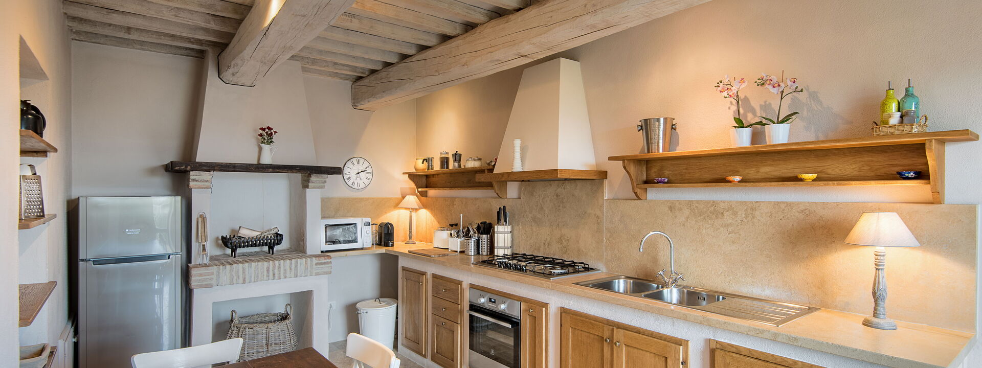 Villa Santa Croce - Tenuta Di Murlo, Umbria: Frühling, Herbst, Küche, Sommer