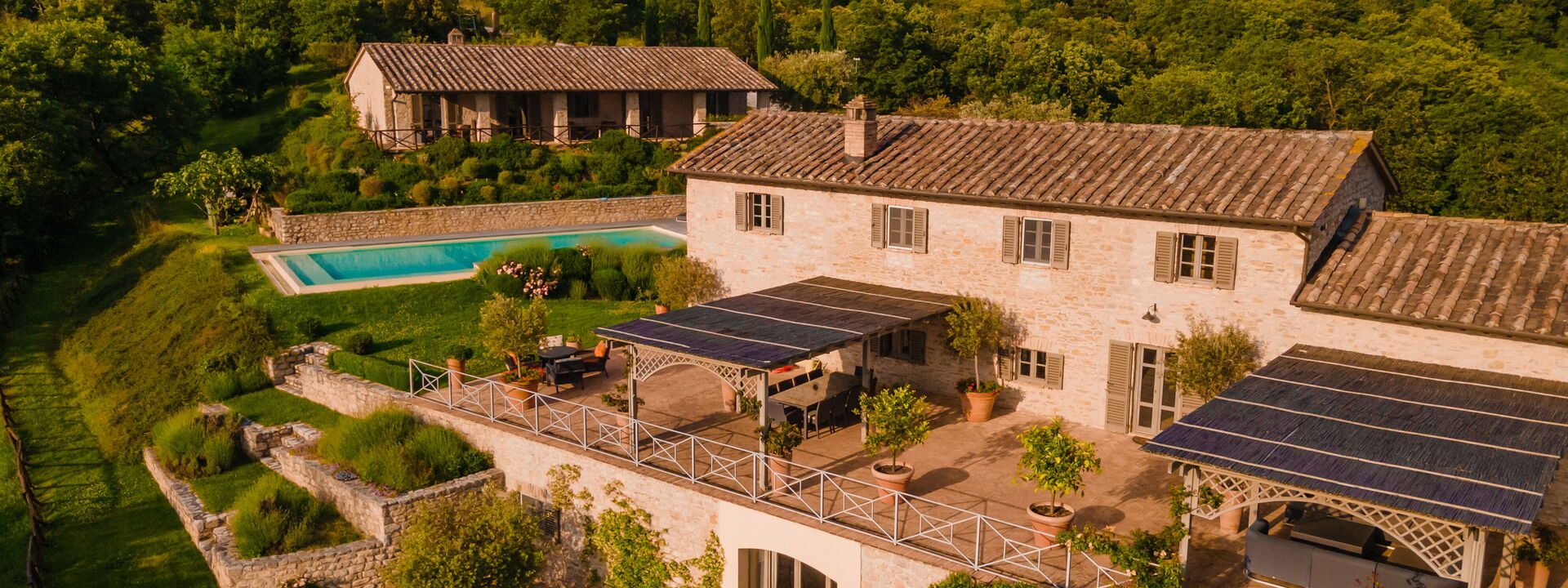 Villa Monticelli - Tenuta Di Murlo, Umbria: Autumn, Building Exterior, Spring, Summer