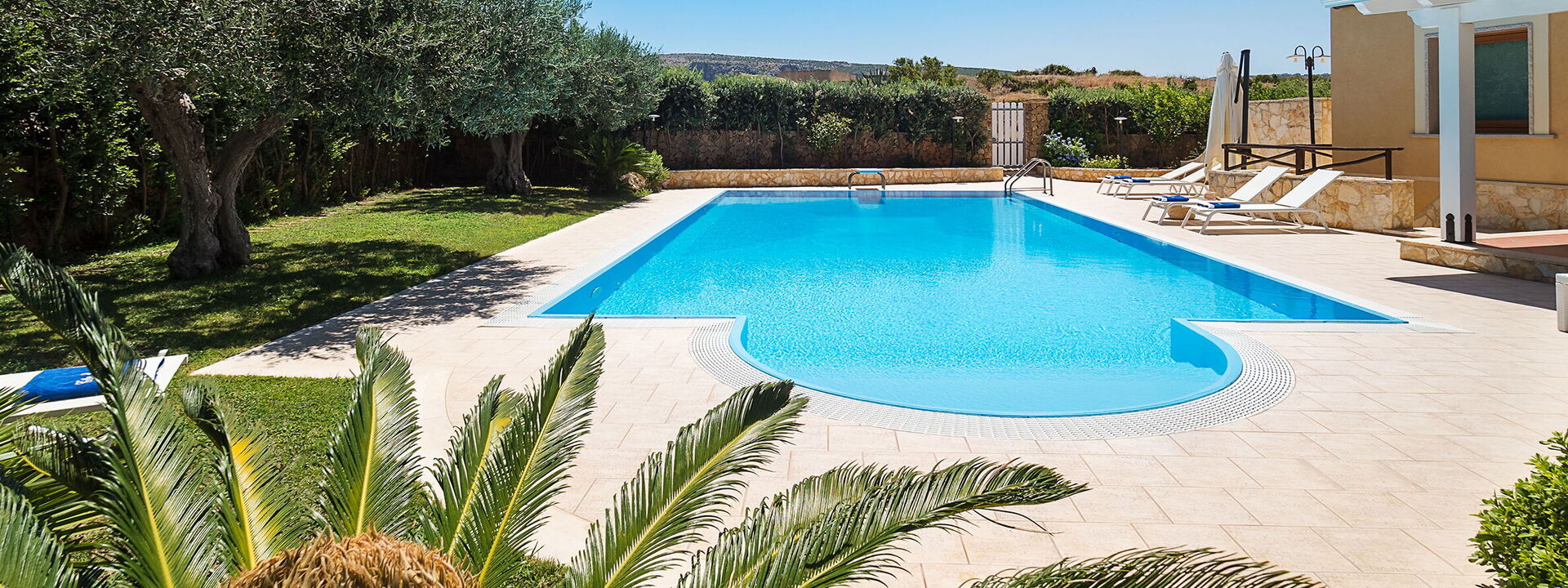 Villa Cornino - Custonaci, Sicilia: Automne, bassin, Été, Extérieurs, Printemps