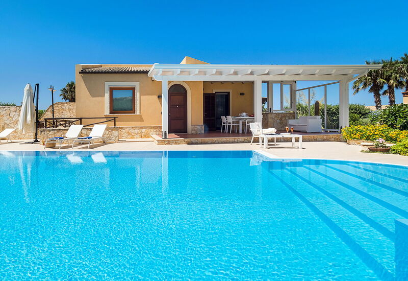 Villa Cornino - Custonaci, Sicilia: Autunno, Estate, Esterni, Piscina, Primavera