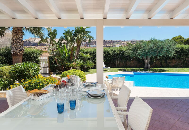 Villa Cornino - Custonaci, Sicilia: Autunno, Balcone / Terrazza / Patio, Estate, Esterni, Primavera