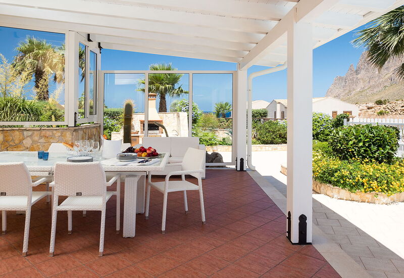 Villa Cornino - Custonaci, Sicilia: Autunno, Balcone / Terrazza / Patio, Estate, Esterni, Primavera