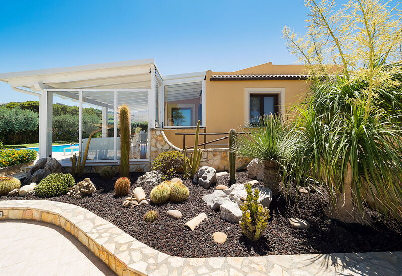 Villa Cornino - Custonaci, Sicilia: Autunno, Estate, Esterni, Primavera