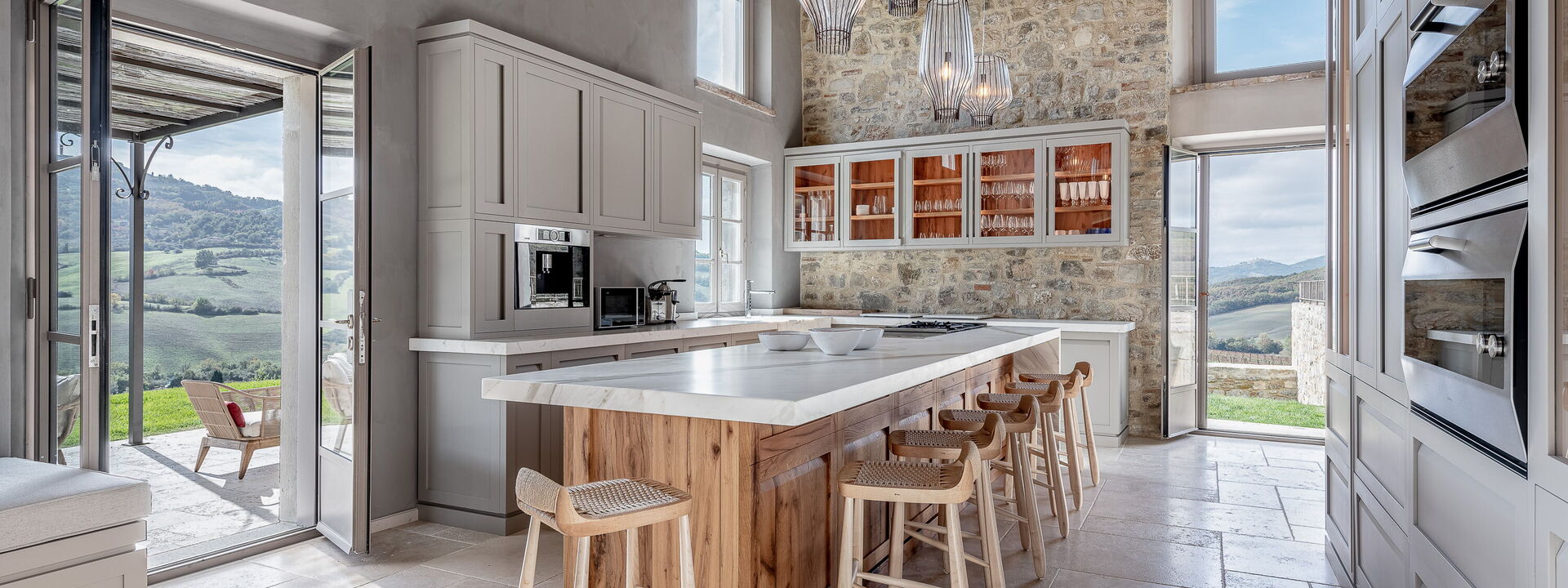 Podere Tesoro - Radicondoli, Toscana: Autumn, Dining Room, Kitchen, Spring, Summer