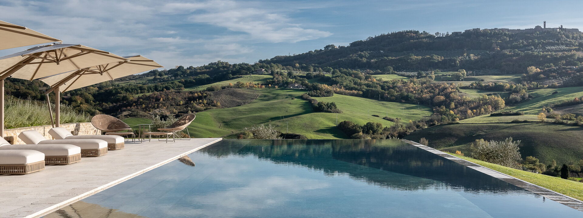 Podere Tesoro - Radicondoli, Toscana: Autumn, Building Exterior, Pool, Spring, Summer