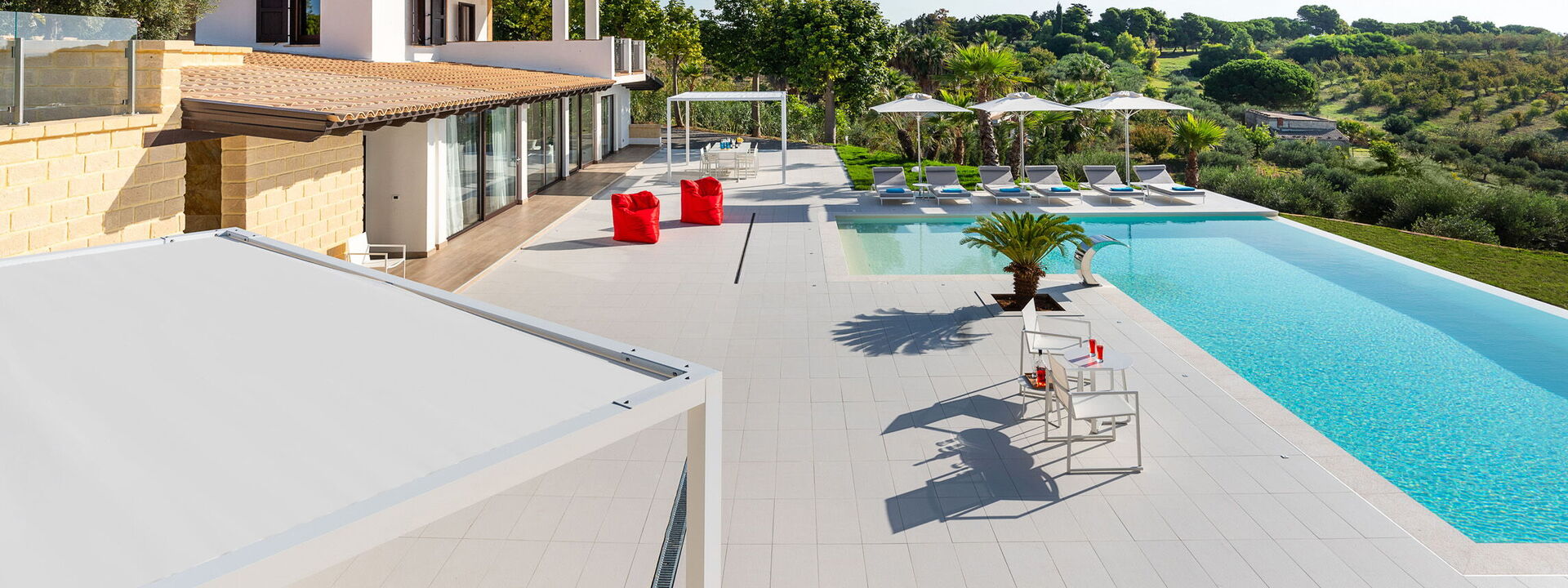 Villa Agrigenta - Ribera, Sicilia: Autumn, Balcony / Terrace / Patio, Building Exterior, Outdoor, Pool, Spring, Summer