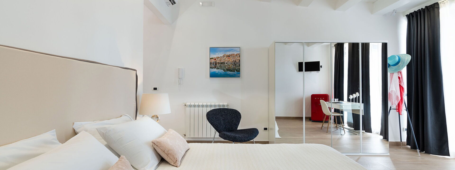 Villa Agrigenta - Ribera, Sicilia: Autumn, Bedroom, Spring, Summer