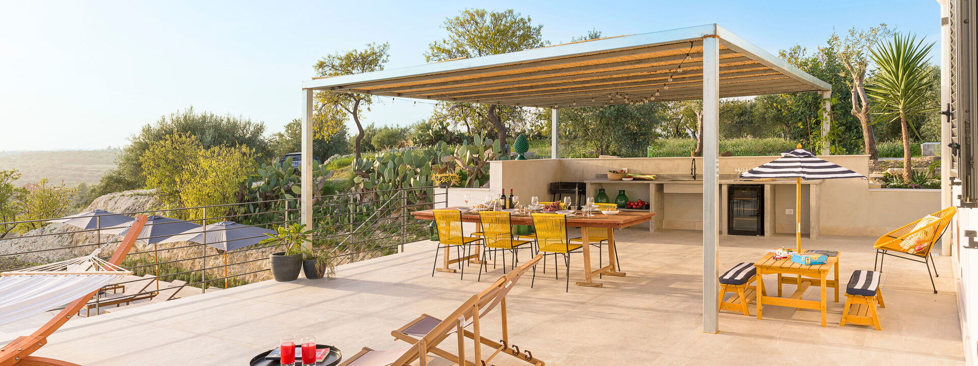 Casa Bianca - Noto, Sicilia: Autumn, Balcony / Terrace / Patio, Building Exterior, Outdoor, Spring, Summer