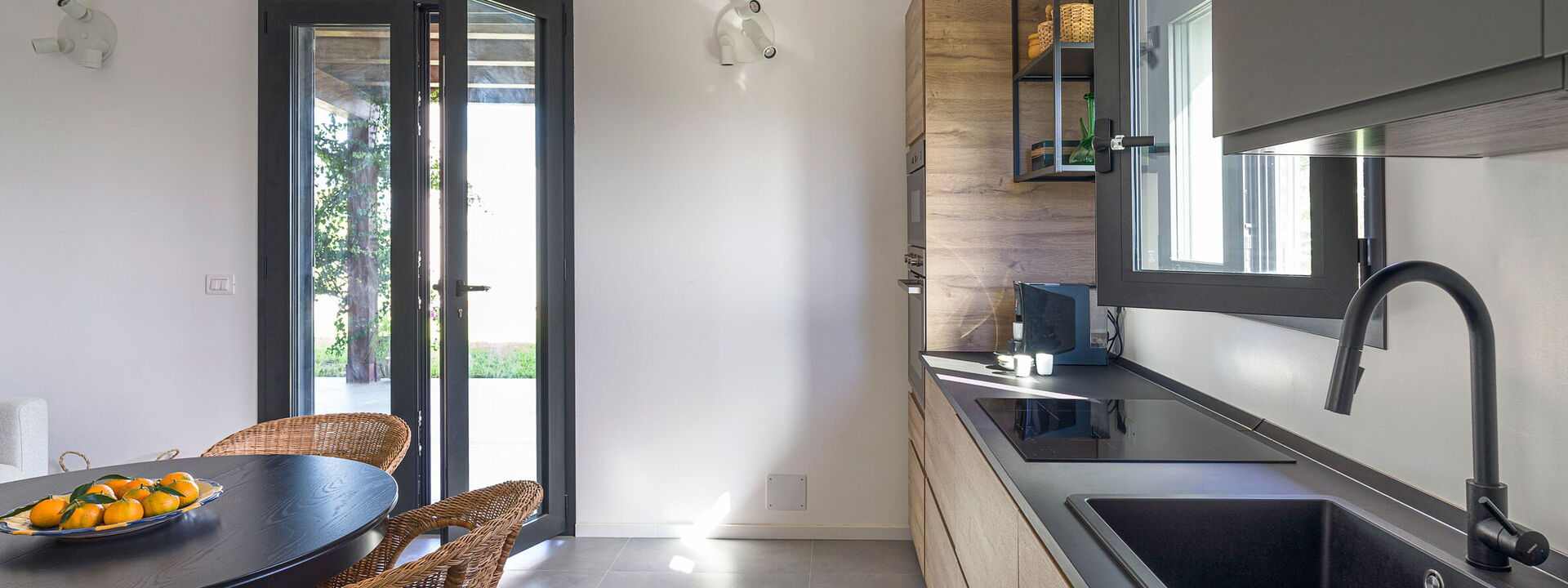 Casa Bianca - Noto, Sicilia: Autumn, Dining Room, Kitchen, Spring, Summer