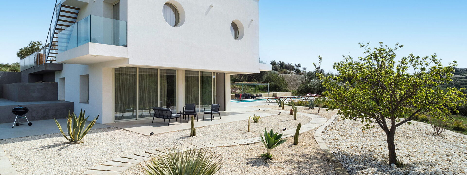 Casabella - Avola, Sicilia: Autumn, Building Exterior, Garden, Outdoor, Spring, Summer