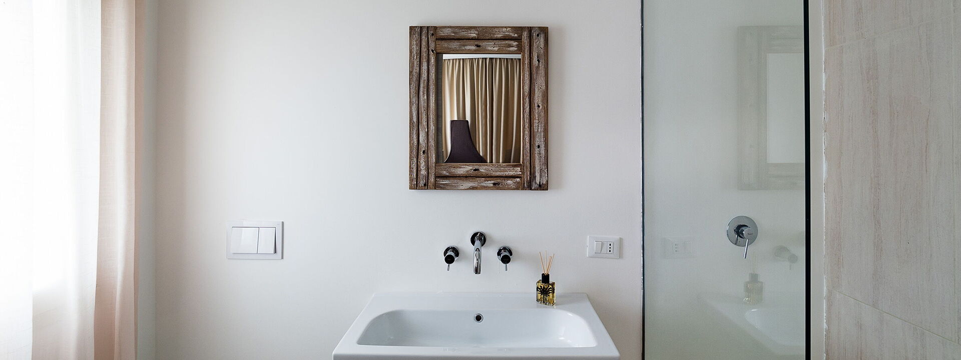 Casabella - Avola, Sicilia: Autumn, Bathroom, Spring, Summer