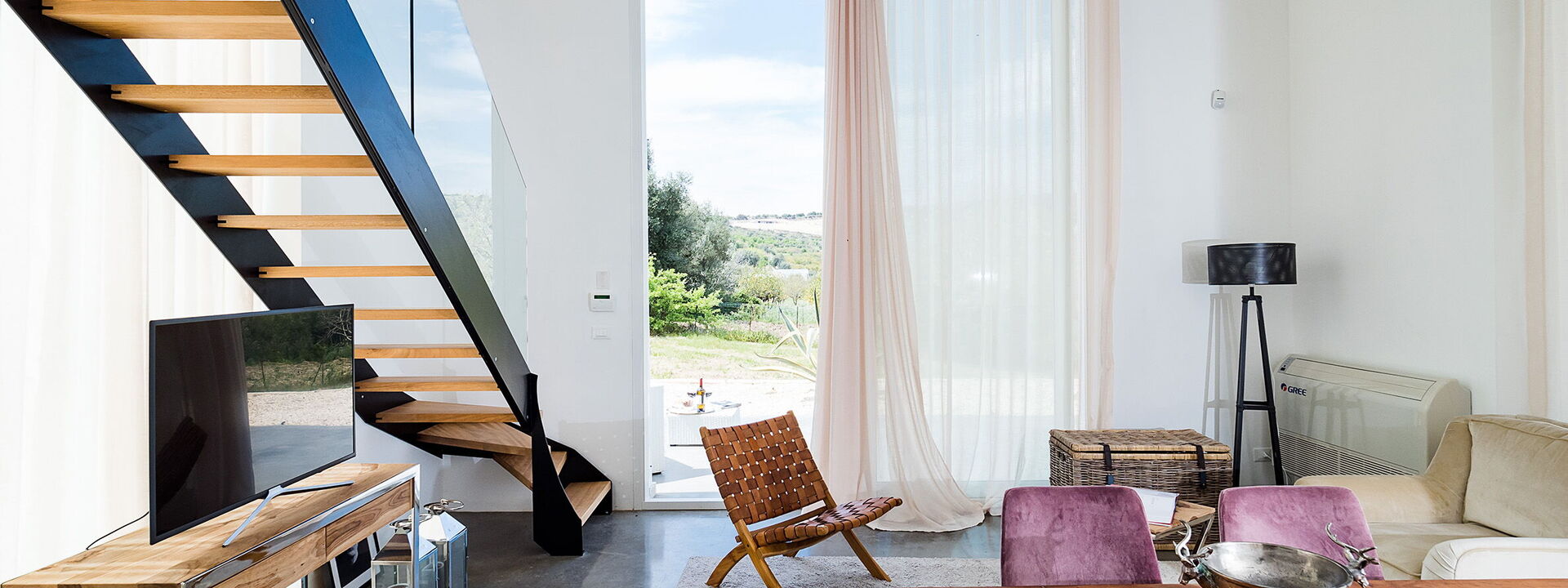 Casabella - Avola, Sicilia: Autumn, Dining Room, Living Room, Spring, Summer