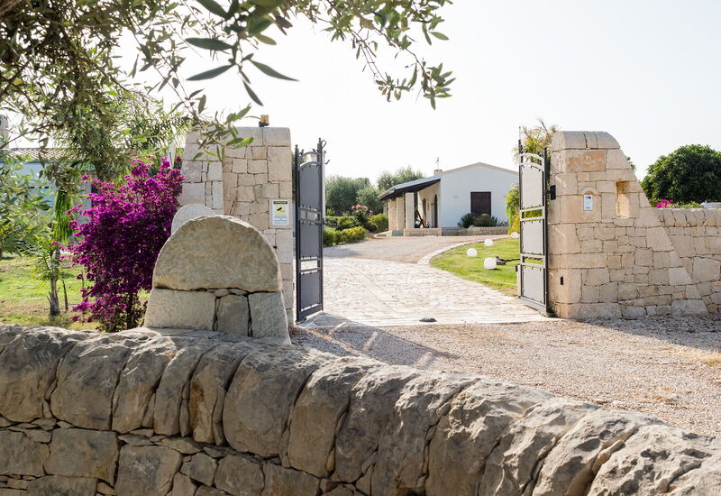 Corte Carrubo - Rosolini, Sicilia: Automne, Entrée principale, Été, Extérieur, Extérieurs, Printemps