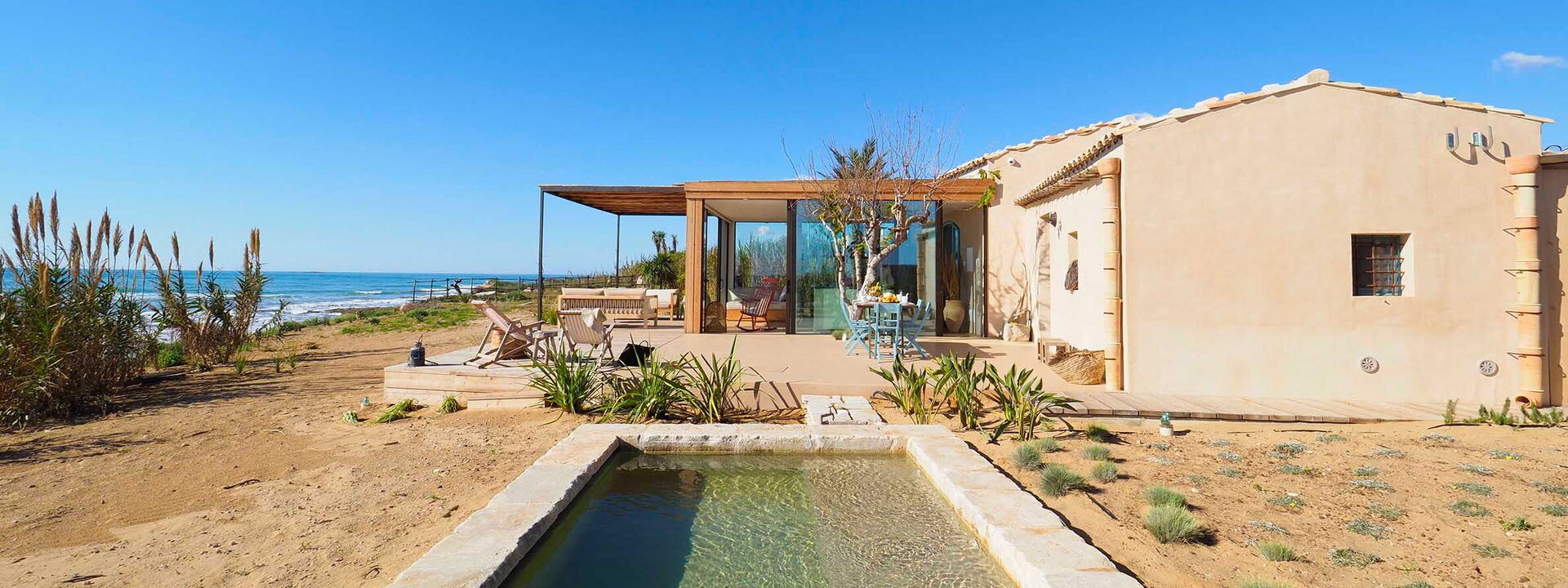 Casa Ninfa - Ispica, Sicilia: Autumn, Balcony / Terrace / Patio, Building Exterior, Garden, Outdoor, Pool, Scenic View, Spring, Summer