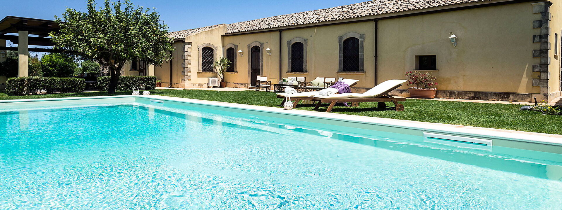 Casa Colore - Siracusa, Sicilia: Automne, bassin, Été, Extérieur, Extérieurs, Jardin, Printemps