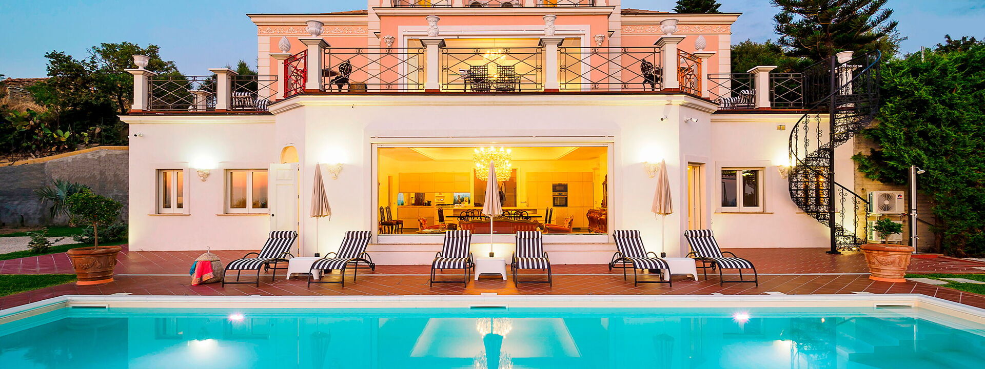 Villa Ester - Capo D'orlando, Sicilia: all'aperto, Autunno, Balcone / Terrazza / Patio, Estate, Esterni, Piscina, Primavera