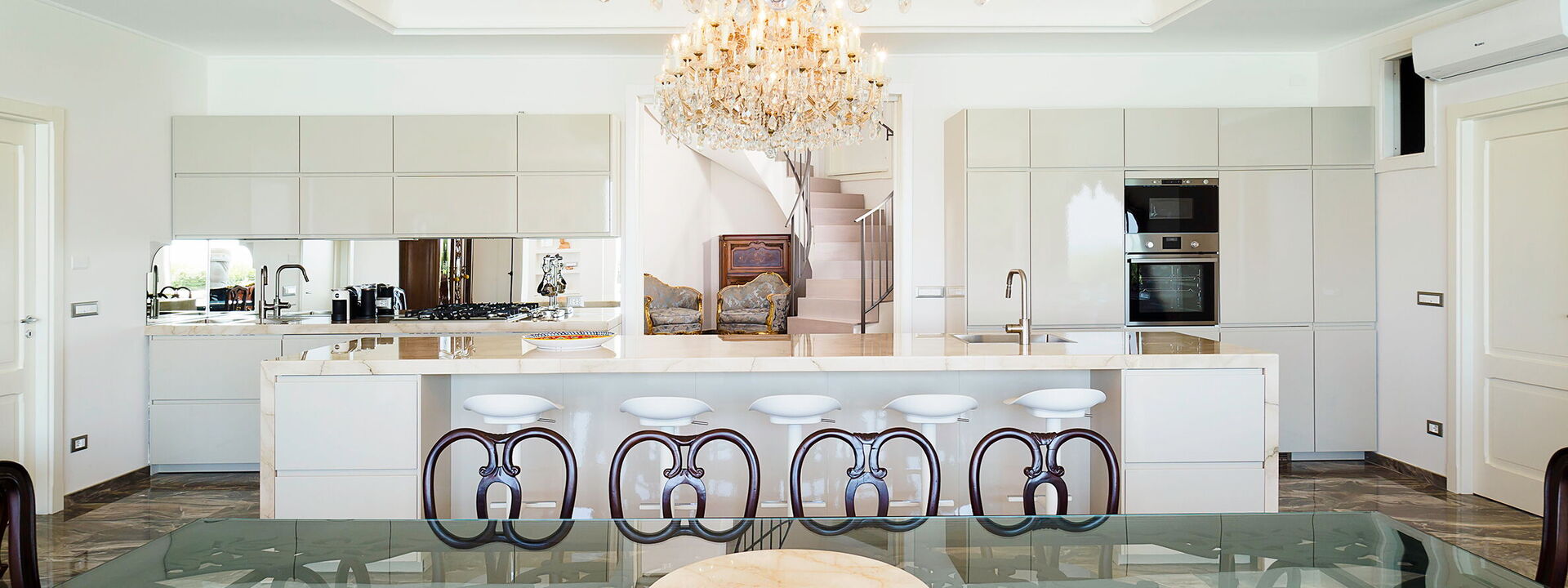 Villa Ester - Capo D'orlando, Sicilia: Autunno, Cucina, Estate, Primavera, Sala da pranzo