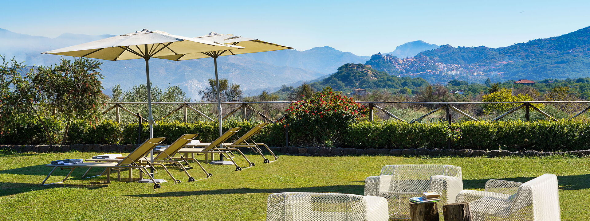 Dimora Vulcano - Castiglione Di Sicilia, Sicilia: Ansichten, Außen, Draussen, Frühling, Garten, Herbst, Sommer