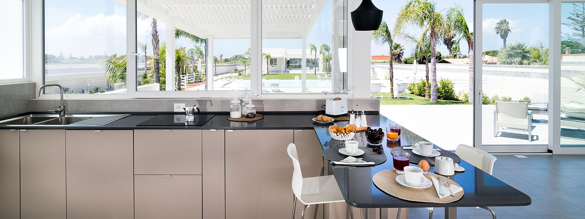 Casa Biancoverde - Marsala, Sicilia: Autumn, Balcony / Terrace / Patio, Kitchen, Spring, Summer