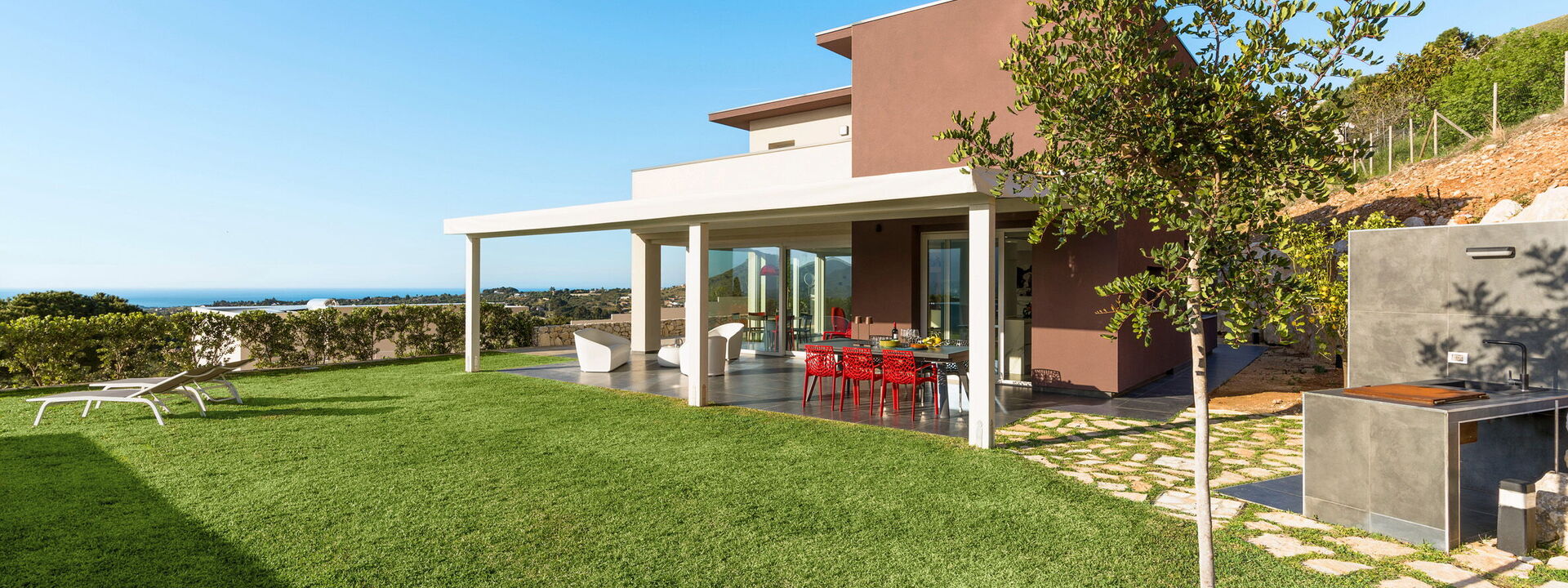 Villa Cinema - Castellammare Del Golfo, Sicilia: Außen, Draussen, Frühling, Garten, Herbst, Sommer