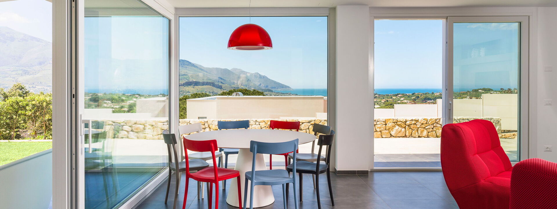 Villa Cinema - Castellammare Del Golfo, Sicilia: Ansichten, Esszimmer, Frühling, Herbst, Sommer, Wohnzimmer