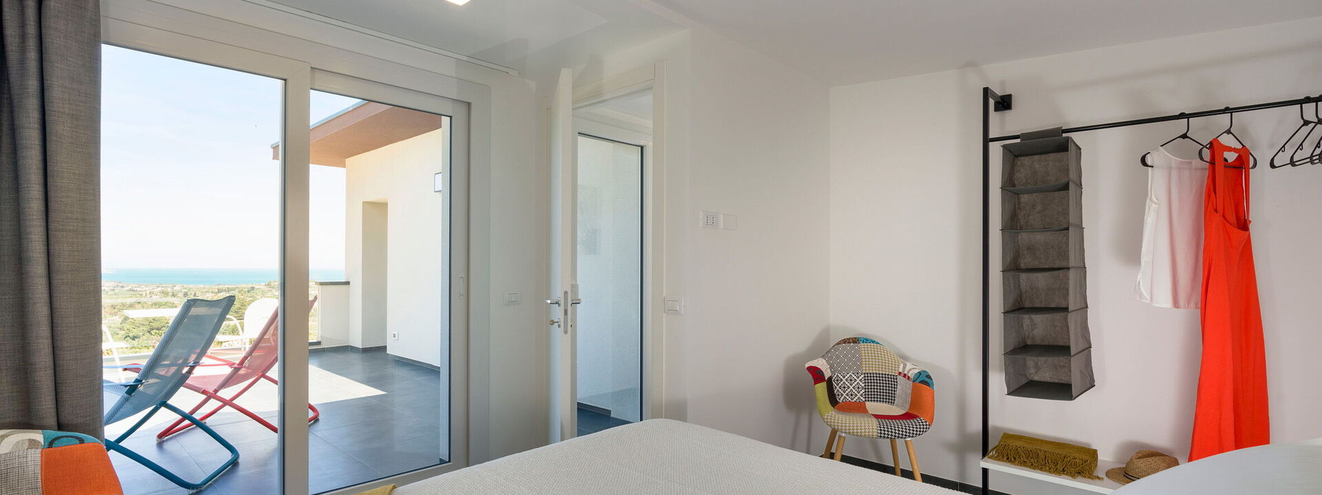 Villa Cinema - Castellammare Del Golfo, Sicilia: Ansichten, Balkon / Terrasse / Patio, Frühling, Herbst, Schlafzimmer, Sommer