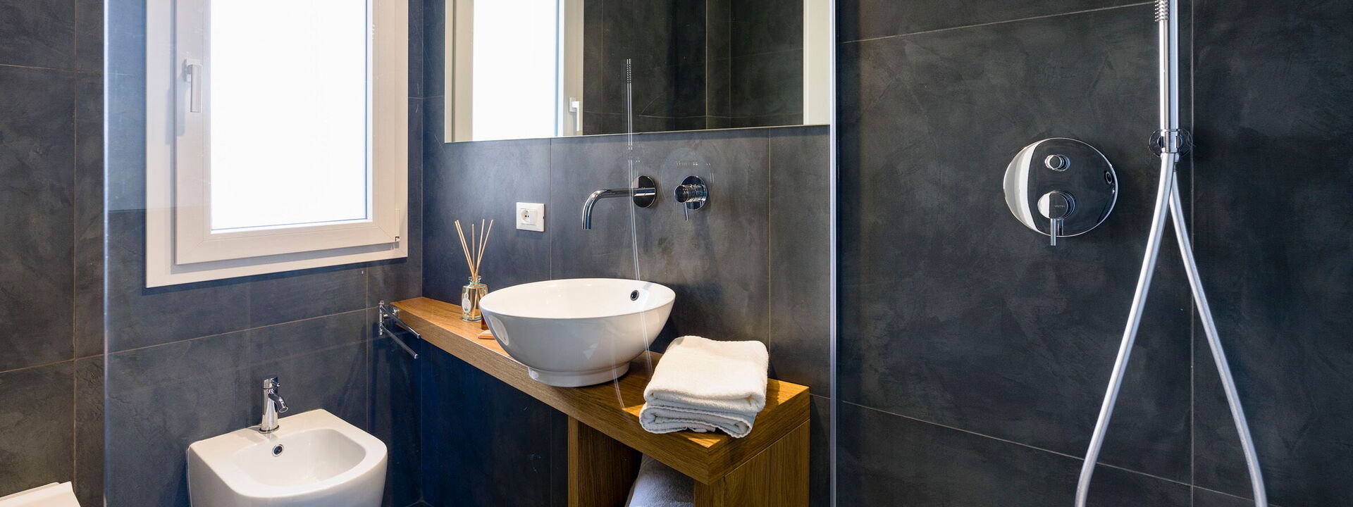 Villa Cinema - Castellammare Del Golfo, Sicilia: Bad, Frühling, Herbst, Sommer