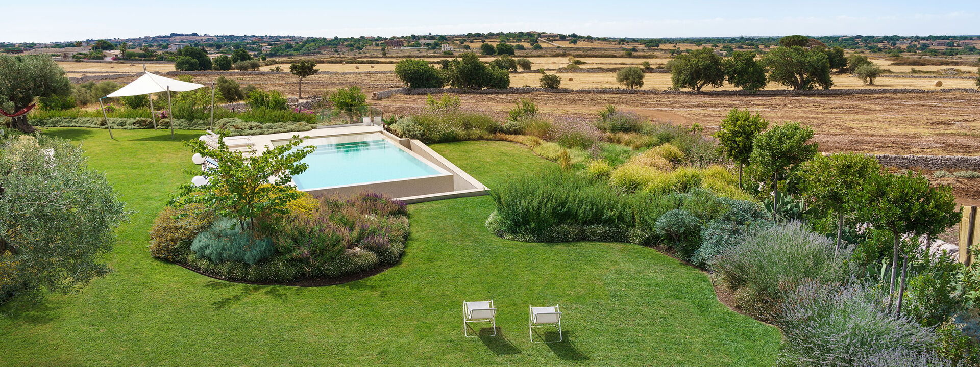 Splendida - Modica, Sicilia: Außen, Draussen, Frühling, Garten, Herbst, Schwimmbad, Sommer
