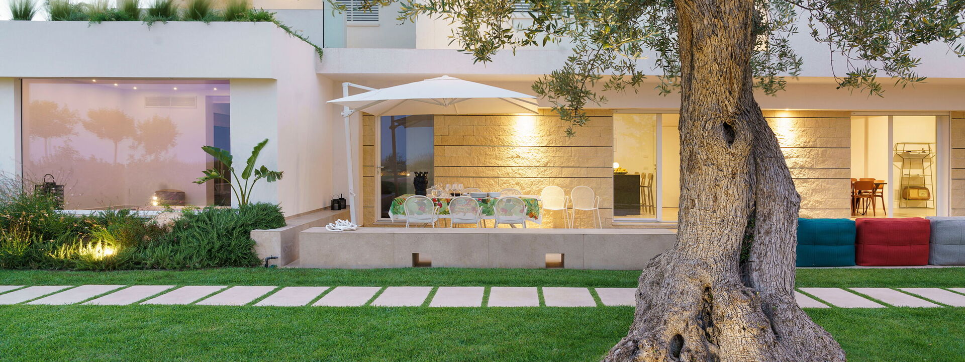 Splendida - Modica, Sicilia: Außen, Balkon / Terrasse / Patio, Draussen, Frühling, Garten, Herbst, Sommer