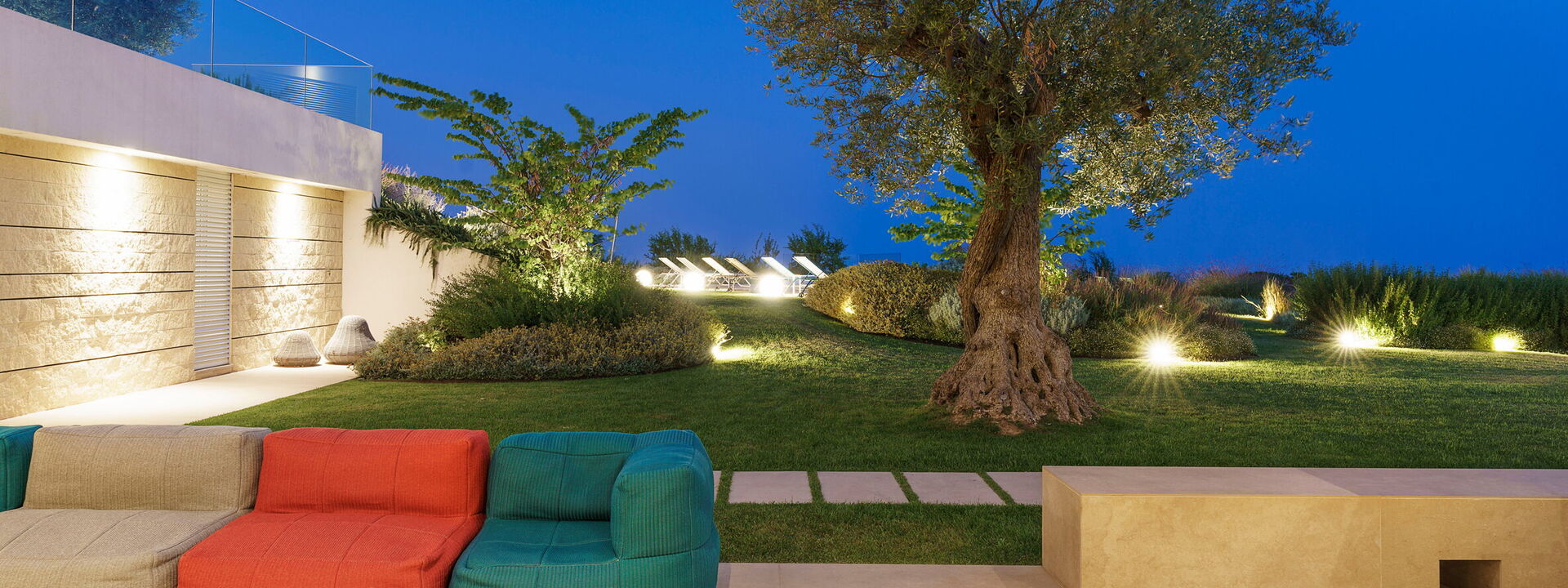 Splendida - Modica, Sicilia: Außen, Balkon / Terrasse / Patio, Draussen, Frühling, Garten, Herbst, Sommer
