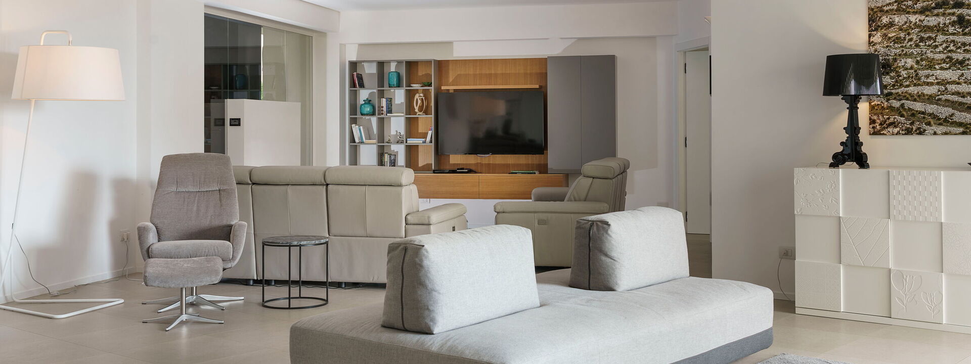 Splendida - Modica, Sicilia: Frühling, Herbst, Sommer, Wohnzimmer