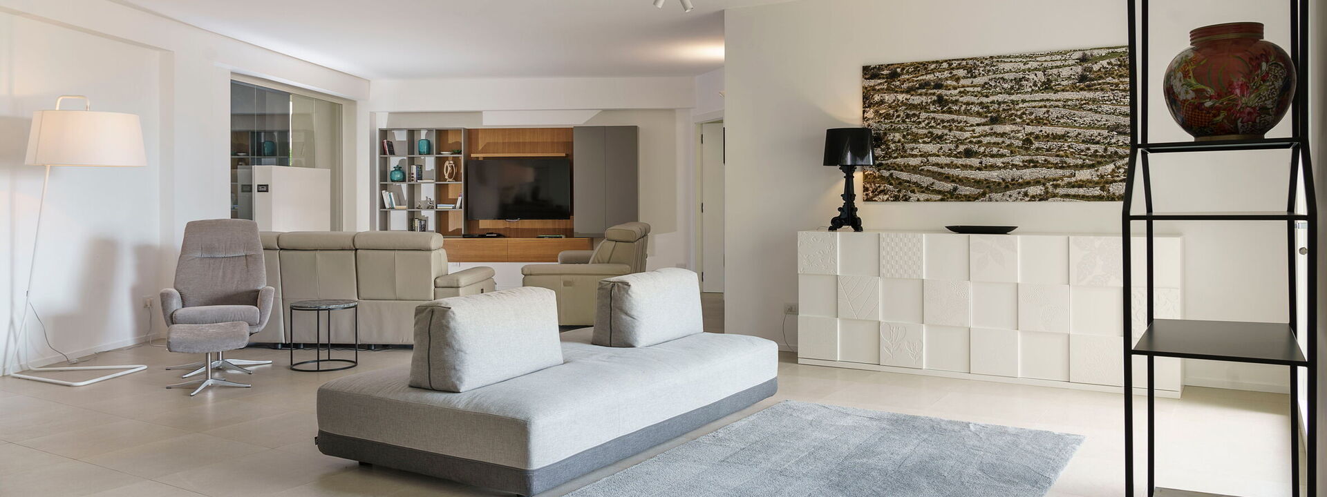 Splendida - Modica, Sicilia: Frühling, Herbst, Sommer, Wohnzimmer