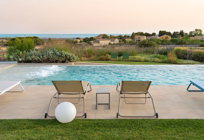 Splendida - Modica, Sicilia: Automne, Balcon / Terrasse / Patio, bassin, Été, Extérieur, Extérieurs, Printemps, Vues