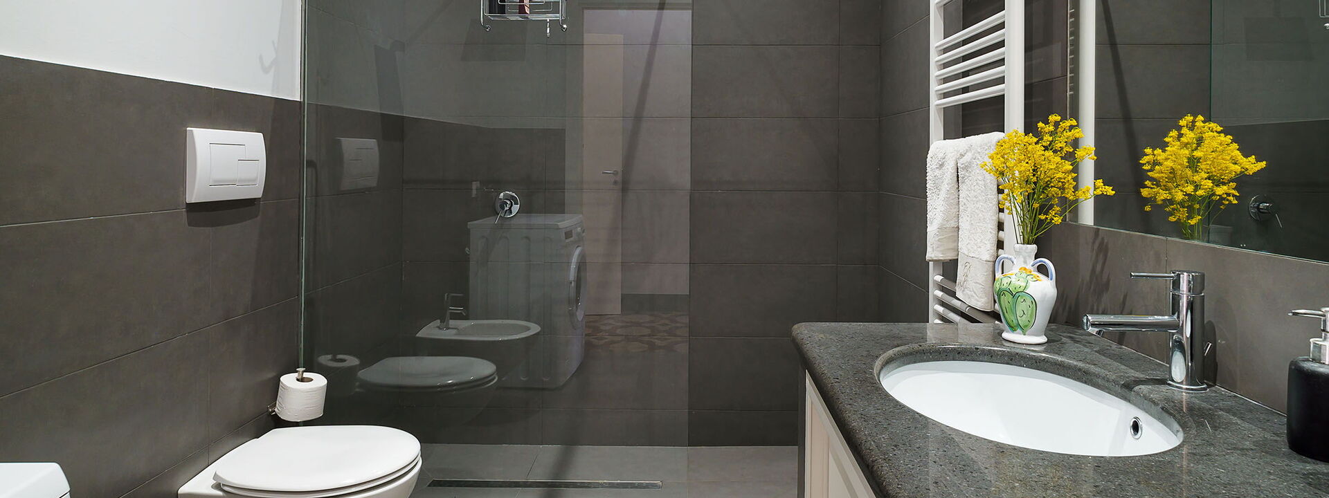 Villa Tranquilla - Randazzo, Sicilia: Autumn, Bathroom, Spring, Summer