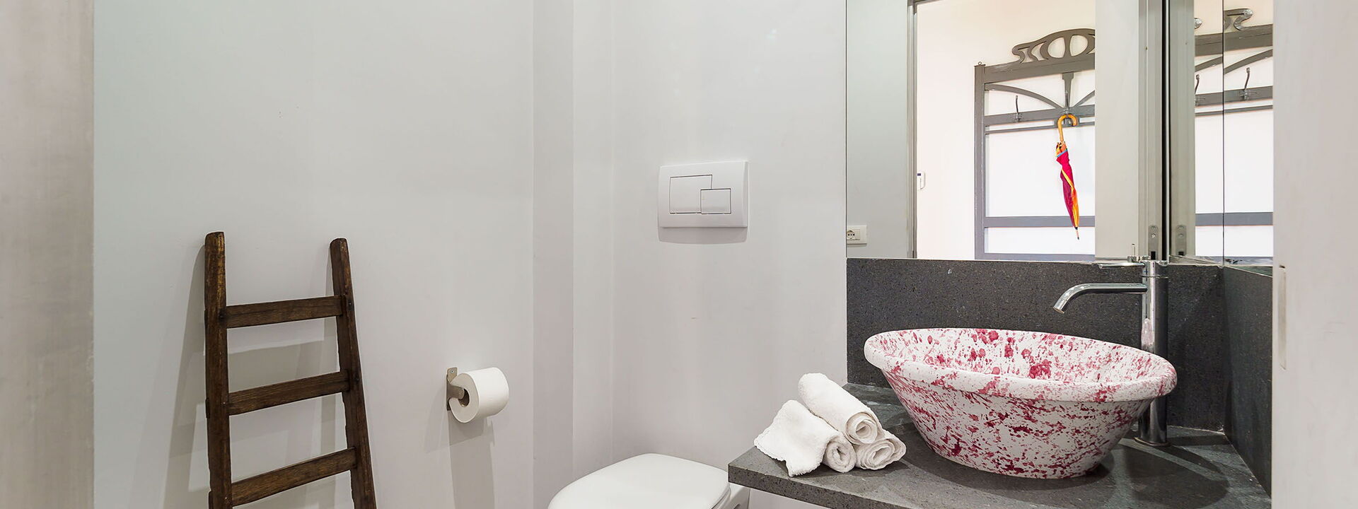 Villa Tranquilla - Randazzo, Sicilia: Autumn, Bathroom, Spring, Summer