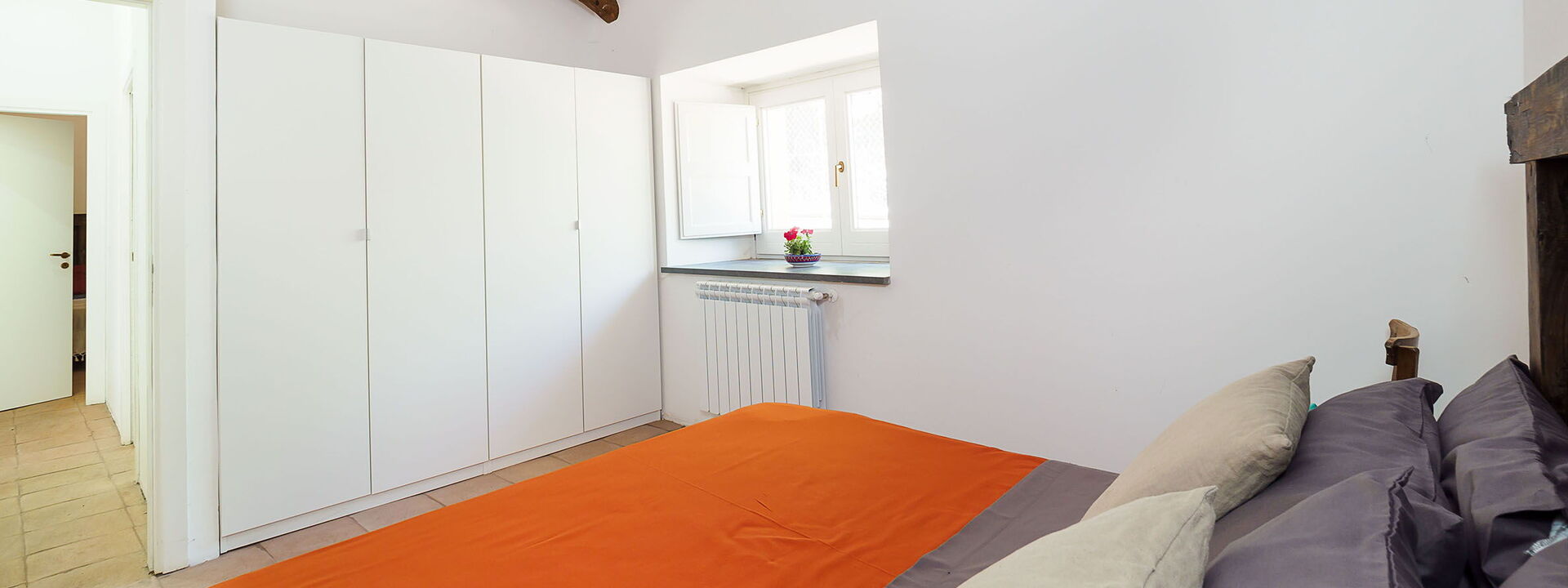 Villa Tranquilla - Randazzo, Sicilia: Autumn, Bedroom, Spring, Summer