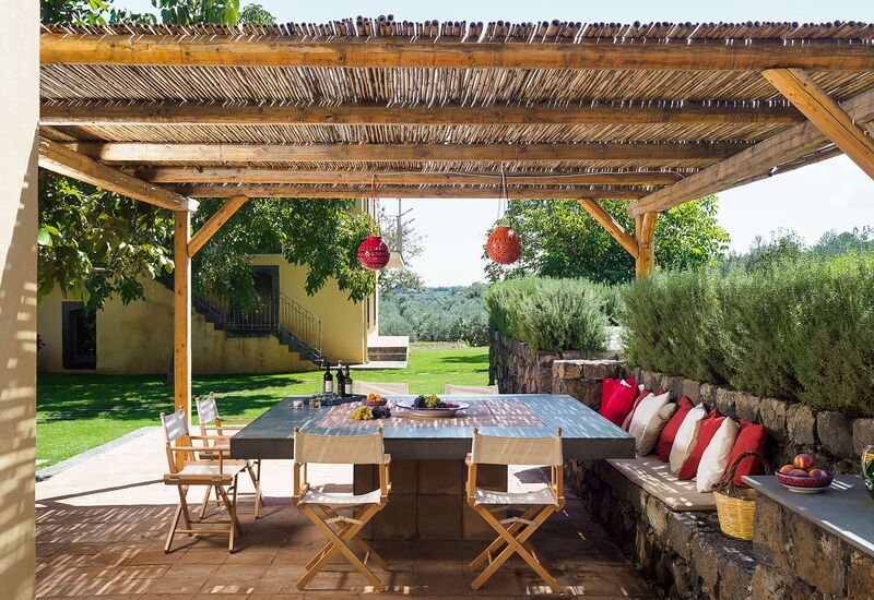 Villa Tranquilla - Randazzo, Sicilia: Autumn, Balcony / Terrace / Patio, Building Exterior, Outdoor, Spring, Summer