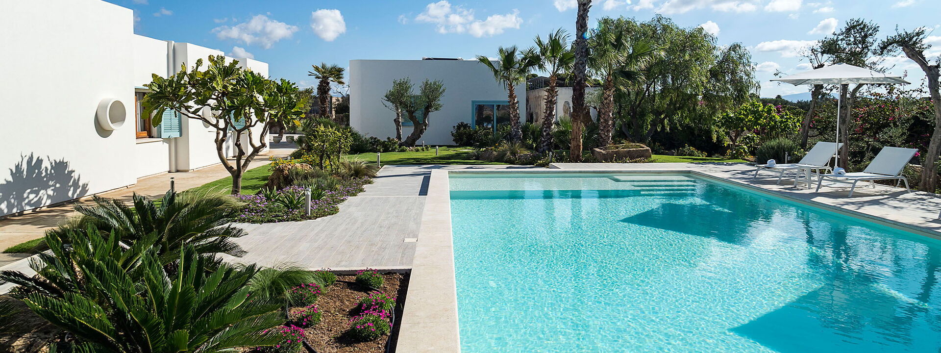 Villa Chiara - Paceco, Sicilia: Automne, Balcon / Terrasse / Patio, bassin, Été, Extérieur, Extérieurs, Printemps