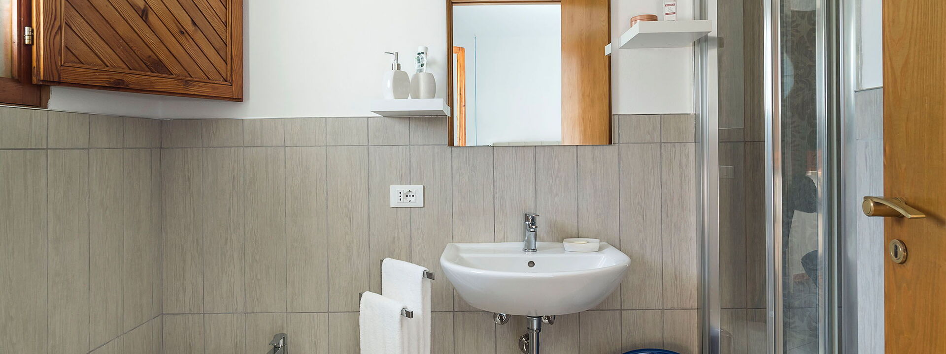 Villa Chiara - Paceco, Sicilia: Automne, Été, Printemps, Salle de bain