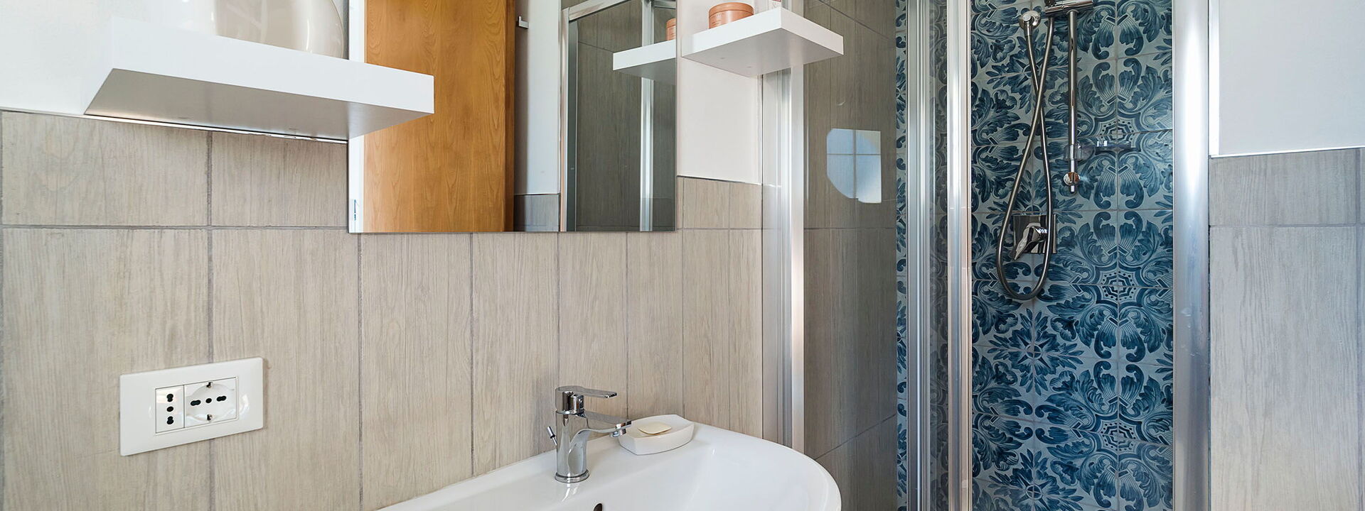 Villa Chiara - Paceco, Sicilia: Automne, Été, Printemps, Salle de bain