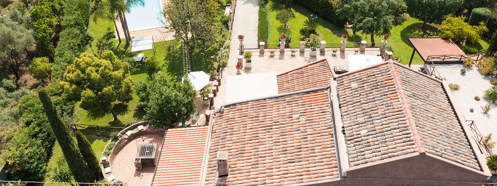 Oasi Verde - Santa Maria La Stella, Sicilia: Autumn, Building Exterior, Garden, Outdoor, Pool, Spring, Summer